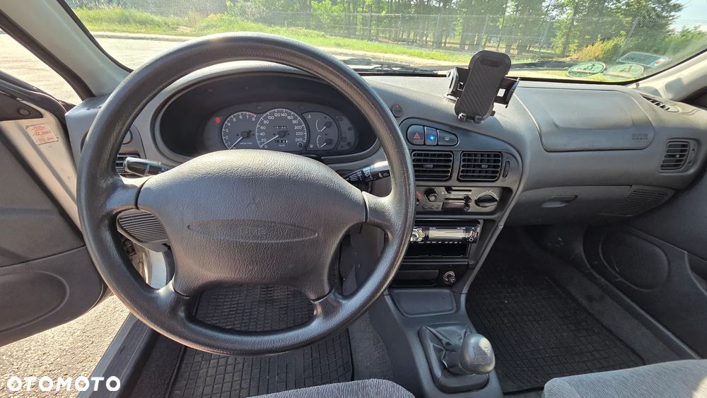 Mitsubishi Lancer - 18