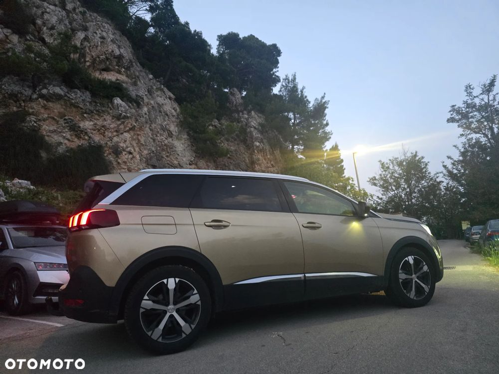 Peugeot 5008 1.2 PureTech Allure S&S EAT6 - 2