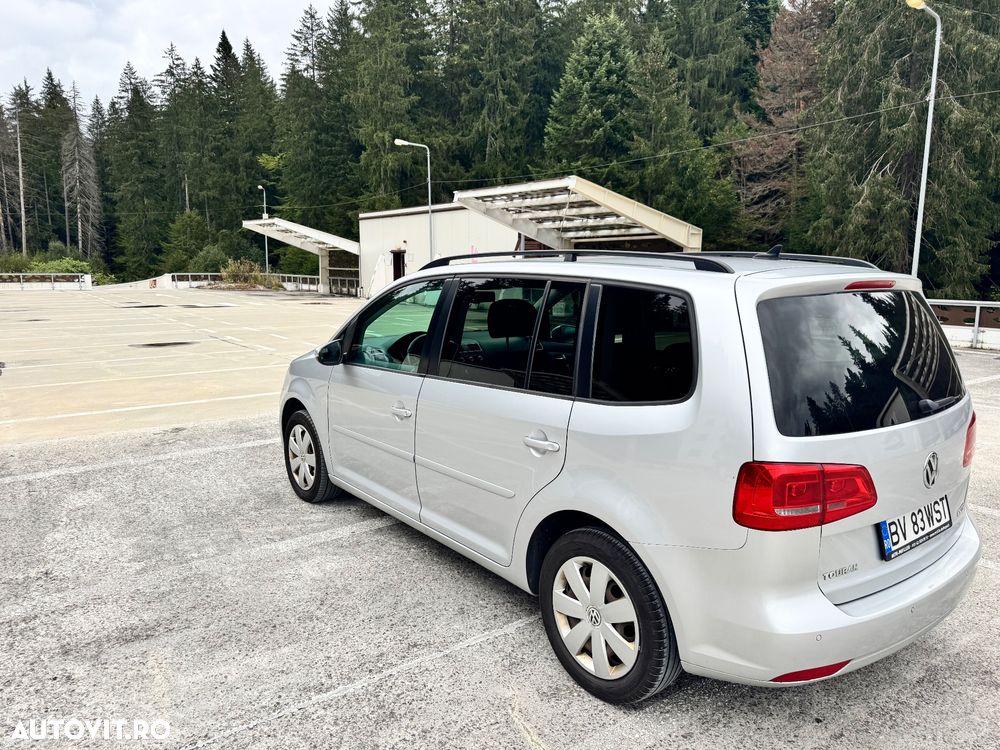 Volkswagen Touran 2.0 TDI DSG Highline - 4