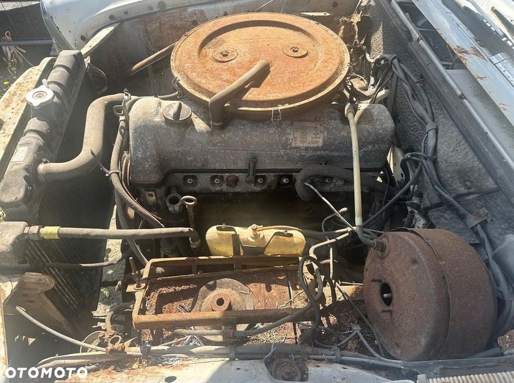 Mercedes-Benz 280 - 12