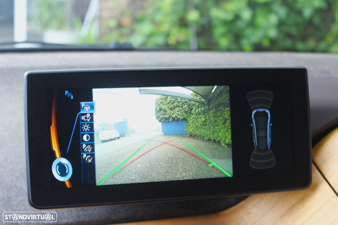 BMW i3 - 12