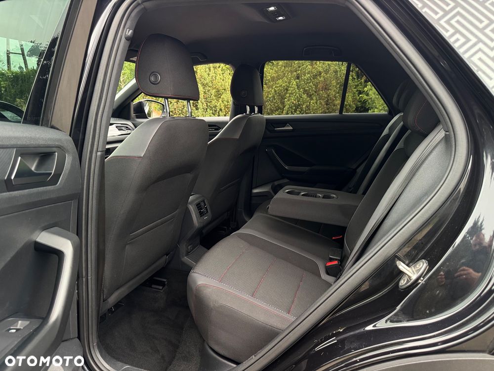 Volkswagen T-Roc 1.5 TSI R-Line - 22