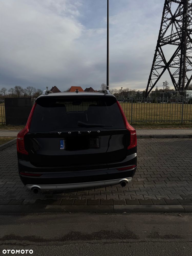 Volvo XC 90 D5 AWD Momentum - 12