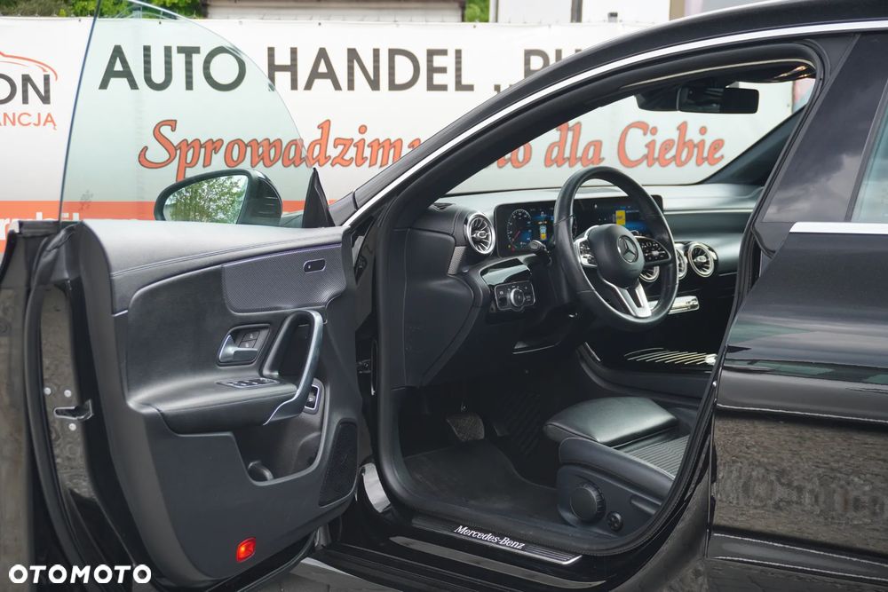 Mercedes-Benz CLA 180 7G-DCT Edition Progressive Line - 6