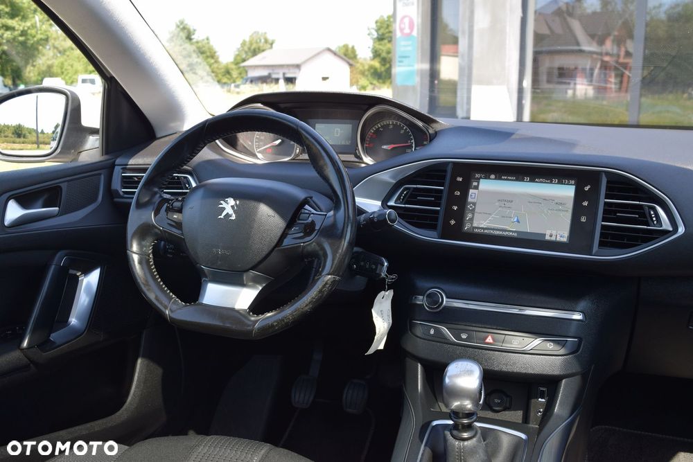 Peugeot 308 BlueHDi 120 Stop & Start Allure - 28