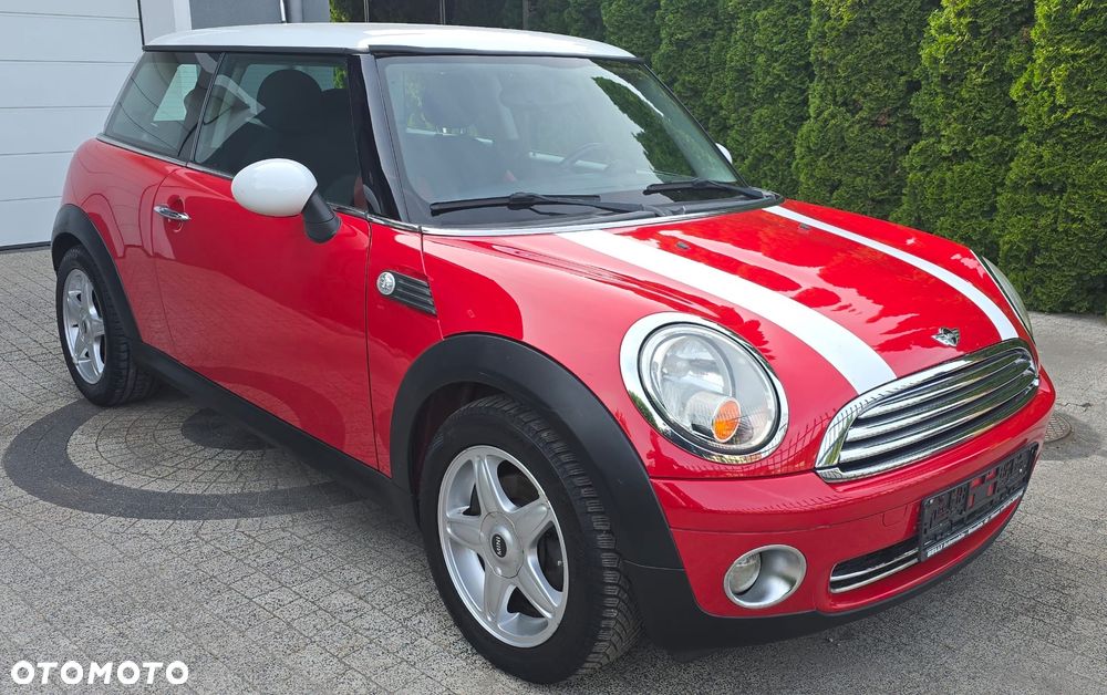 MINI Cooper 50 Camden - 2