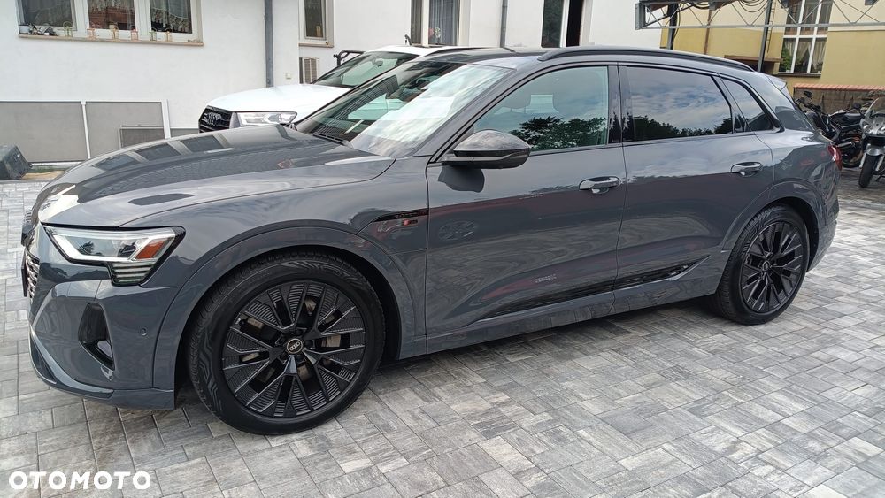 Audi Q8 e-tron 50 quattro S line - 5