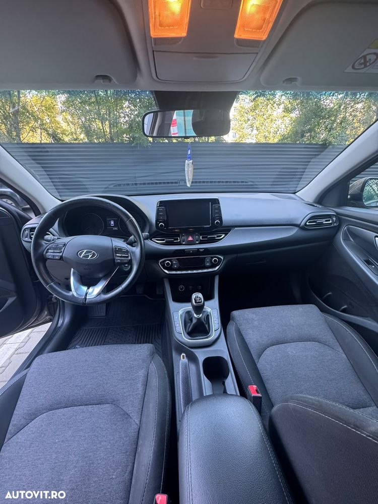 Hyundai i30 1.5 110CP M/T Comfort - 2