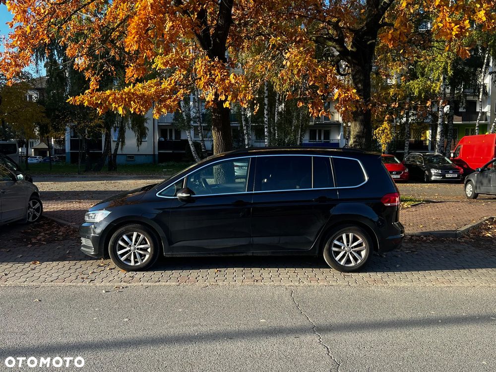 Volkswagen Touran 1.4 TSI BMT Comfortline DSG - 3
