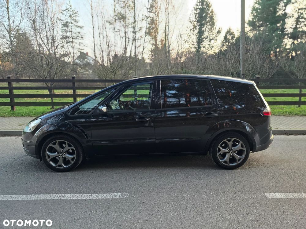 Ford S-Max 2.0 TDCi DPF Titanium - 17