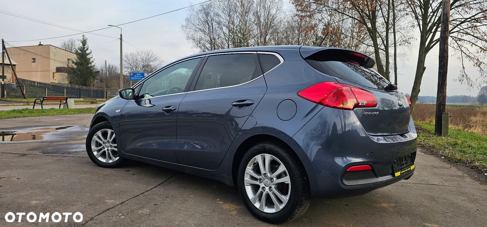Kia Ceed 1.4 CVVT Spirit - 4