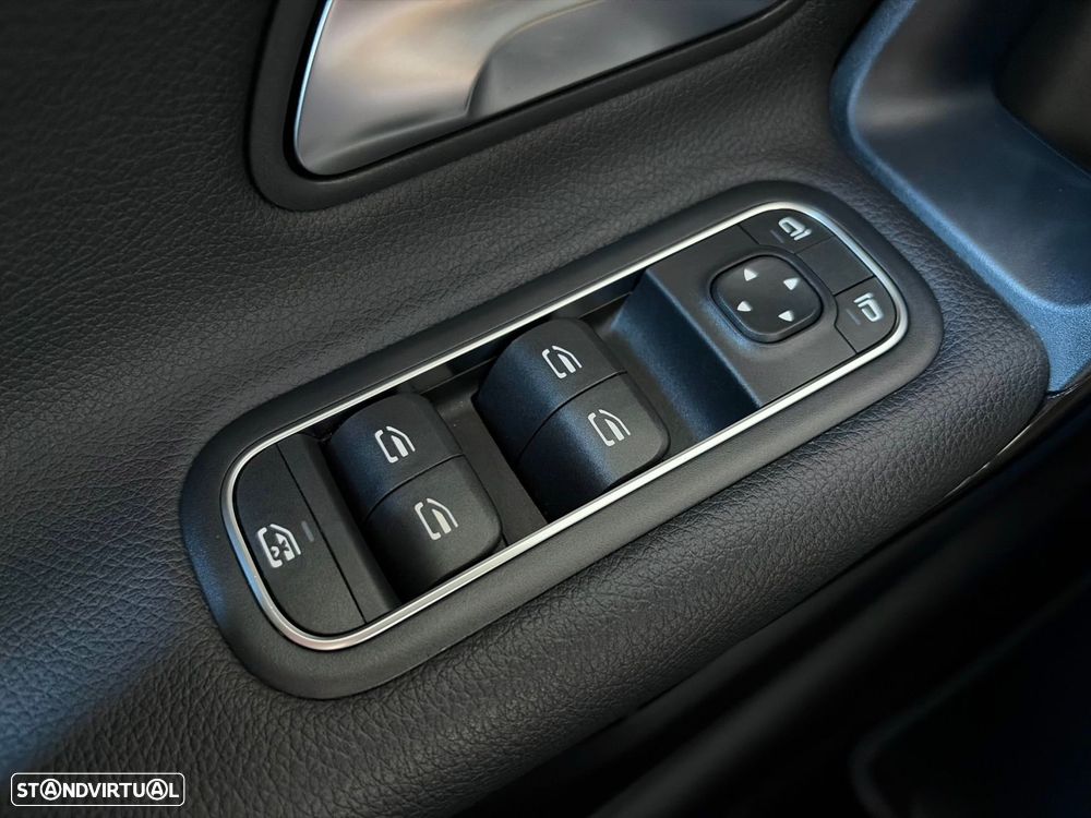Mercedes-Benz A 180 d Style Plus - 10
