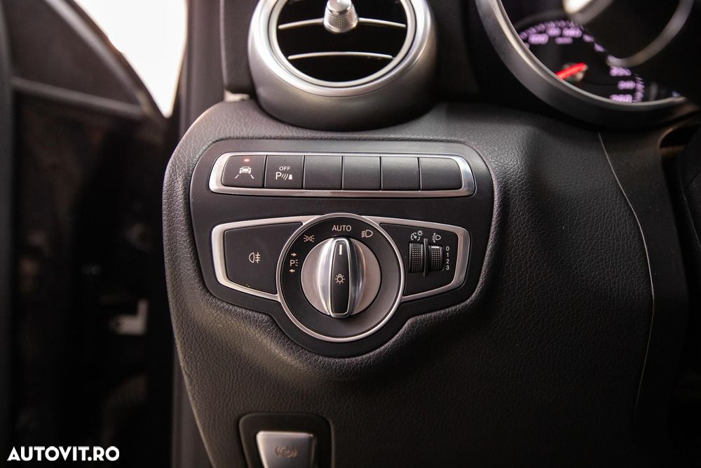 Mercedes-Benz GLC - 30