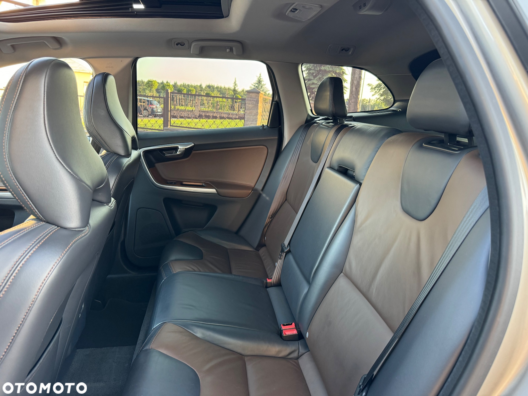 Volvo XC 60 D4 Geartronic Summum - 22
