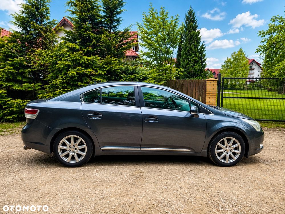 Toyota Avensis 2.0 D-4D Sol+NAVI - 3