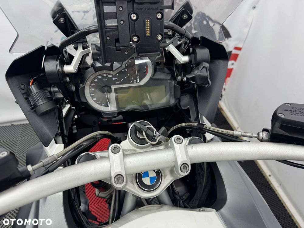 BMW R - 28