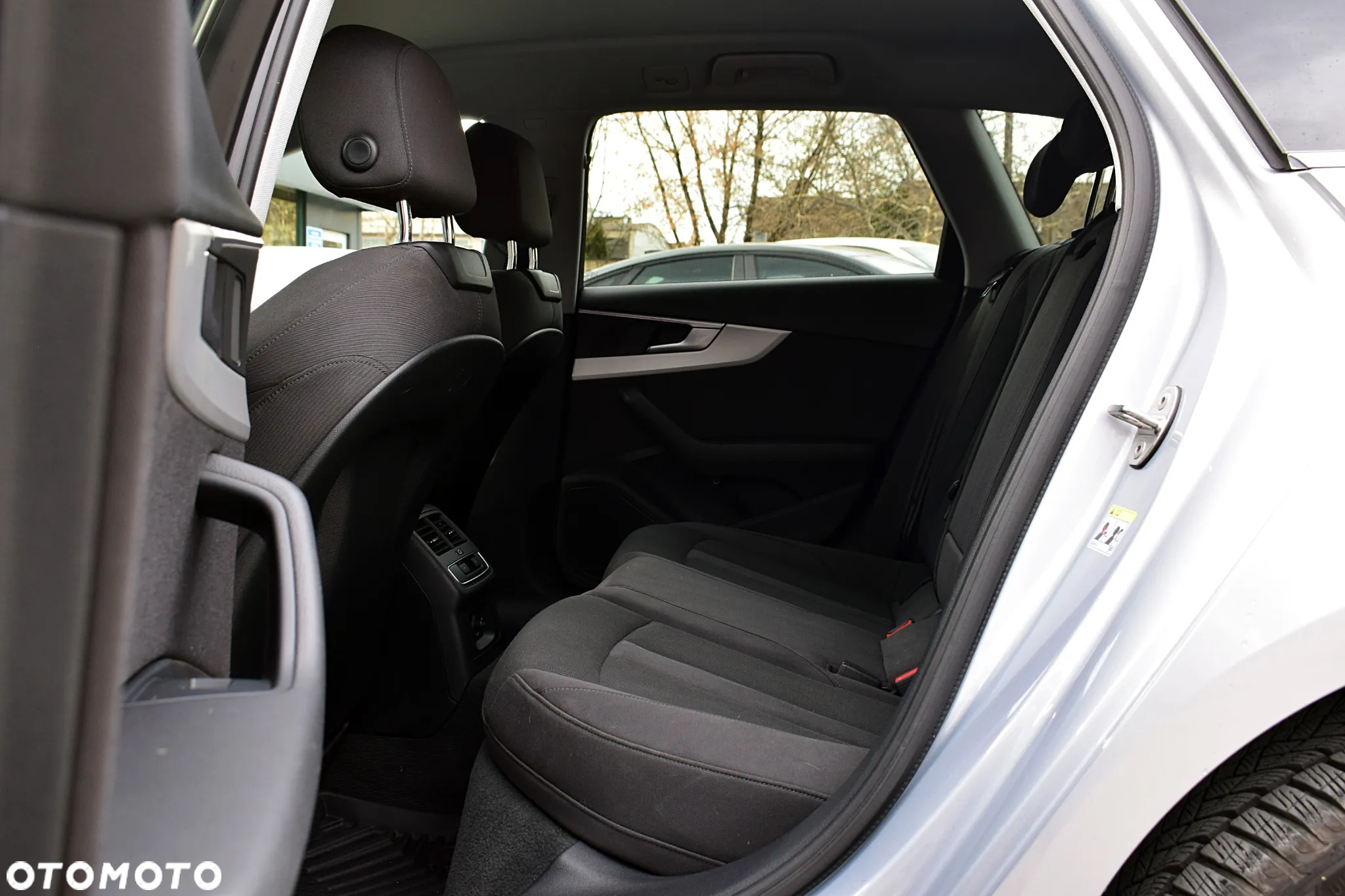 Audi A4 35 TDI S tronic - 6