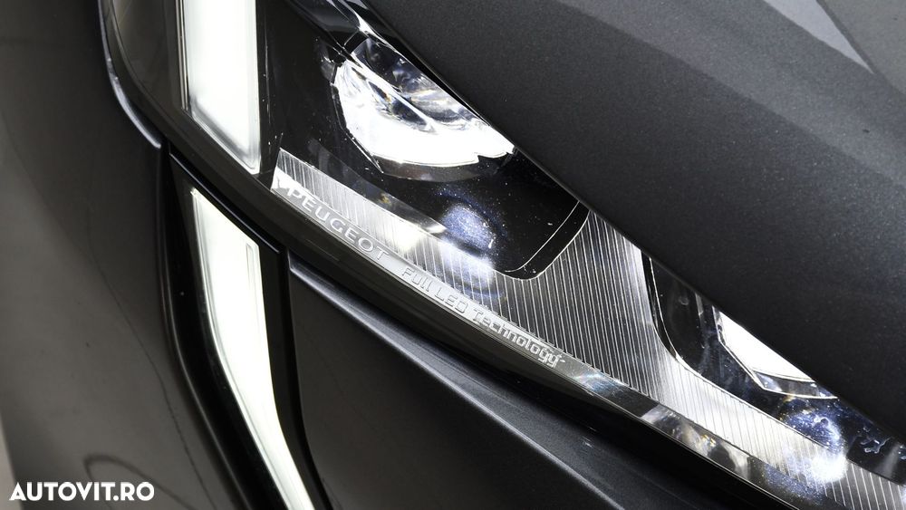 Peugeot 508 PHEV 225ch EAT8 Allure Pack - 15