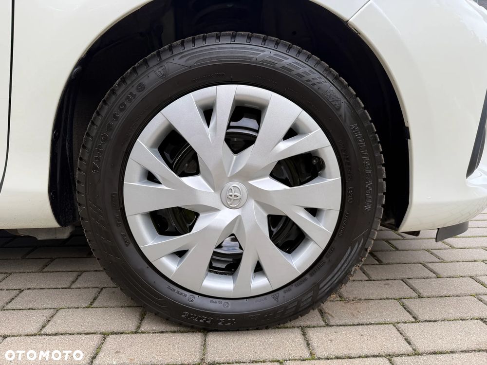 Toyota Yaris 1.5 Dynamic - 6