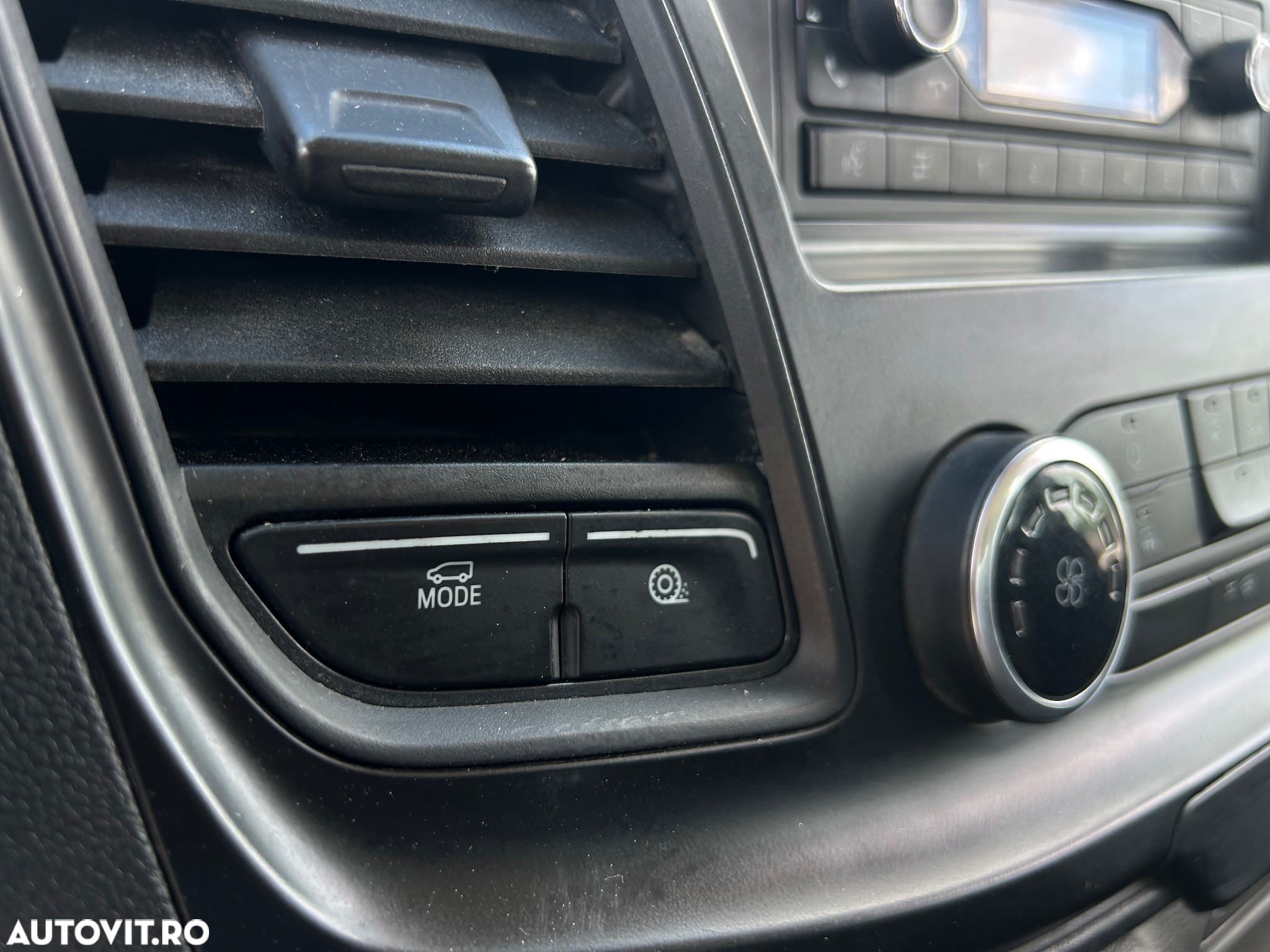 Ford Transit DOKA 7 LOCURI AXA DUBLA SPATE - 29