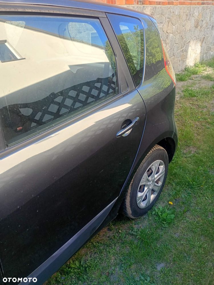 Renault Scenic dCi 110 Expression - 6