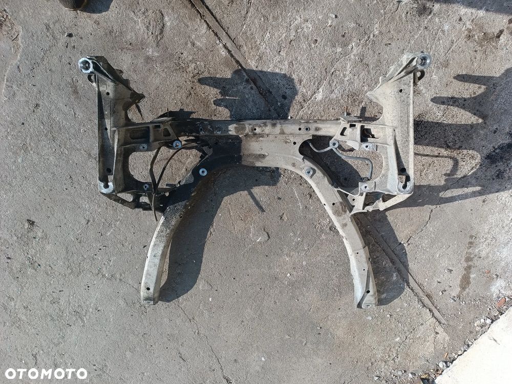 BMW E60 LIFT 2.0 D N47 SANKI WÓZEK PRZEDNI POD SILNIK TRAWERS - 4
