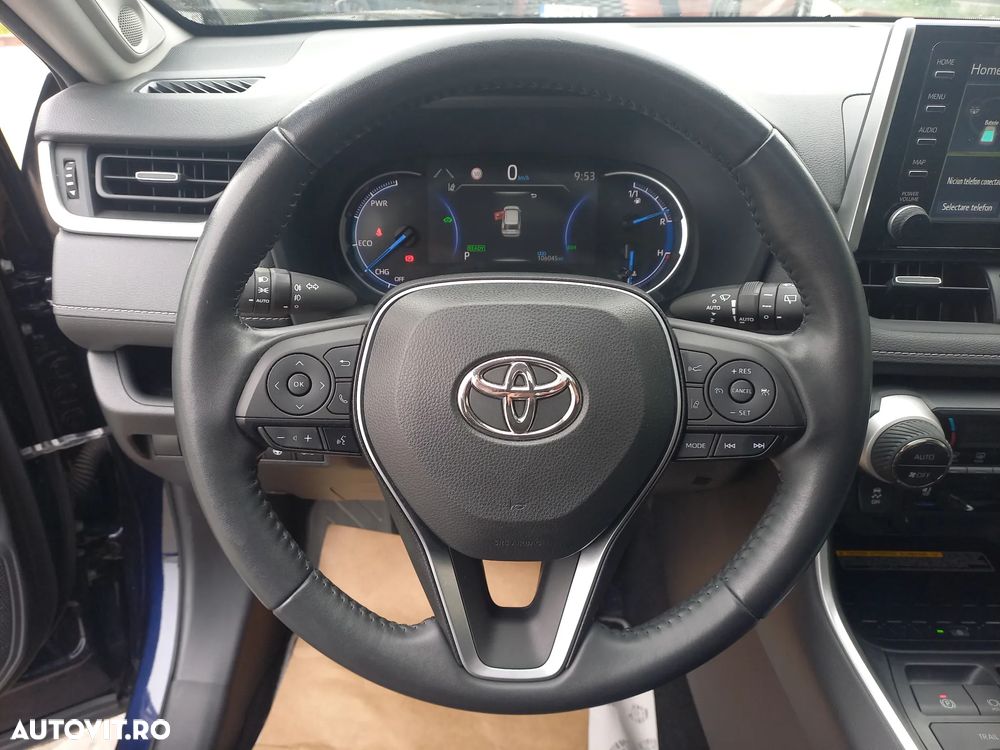 Toyota RAV4 - 22