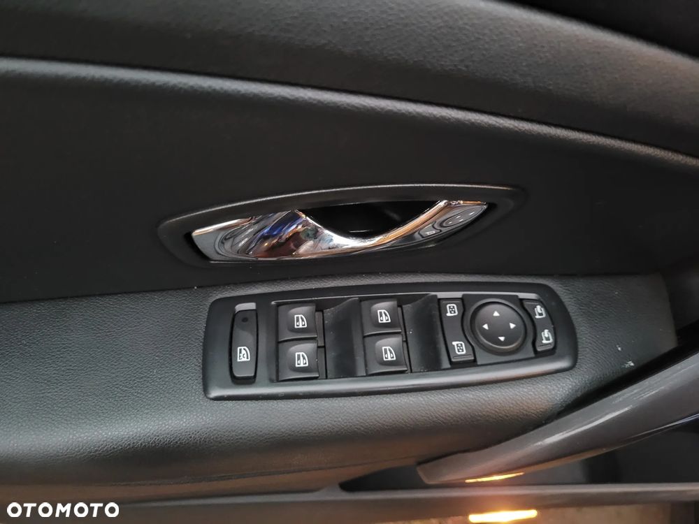 Renault Megane 1.6 dCi Bose - 16