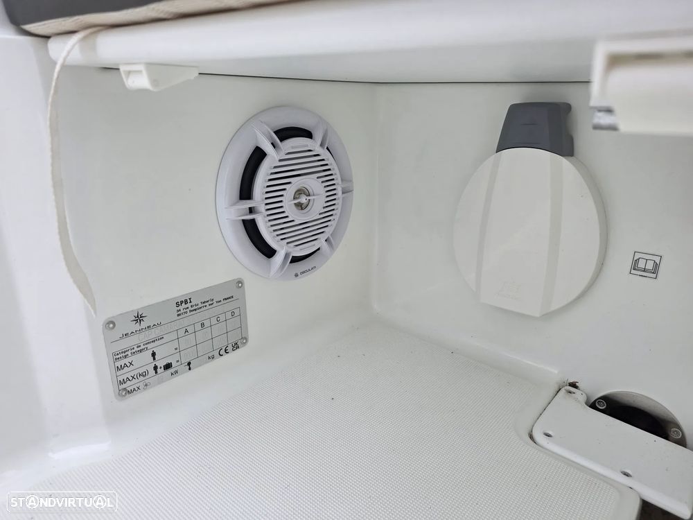 Jeanneau Cap Camarat 5.5 WA Serie 2 F100 Yamaha - 9
