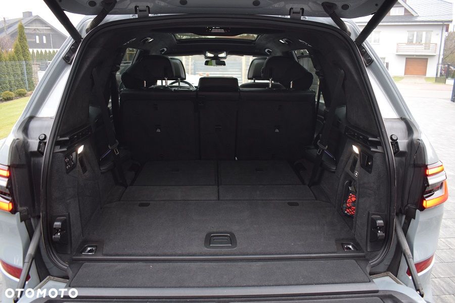BMW X7 xDrive40d mHEV Individual Edition sport - 11