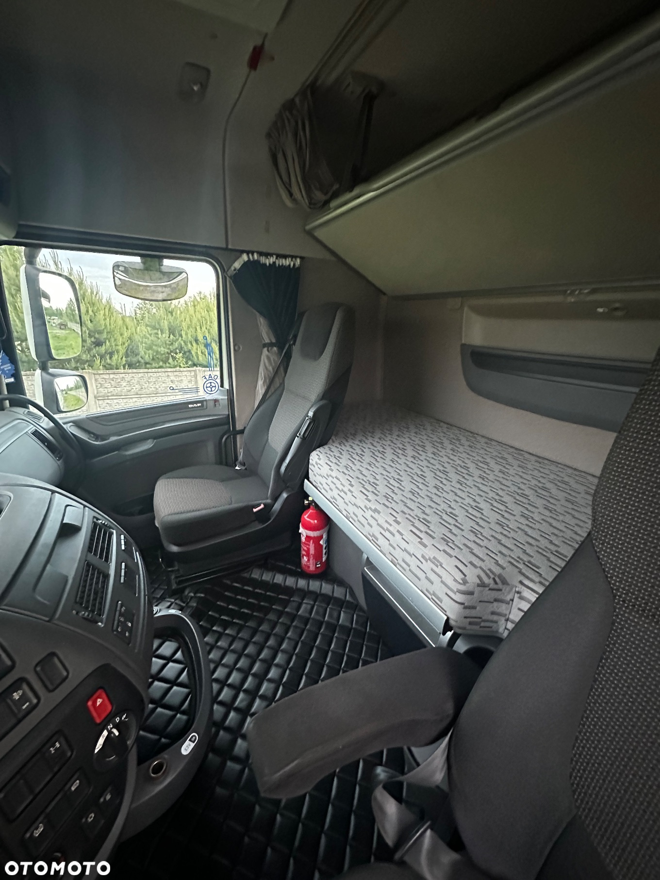 DAF XF 106 - 14