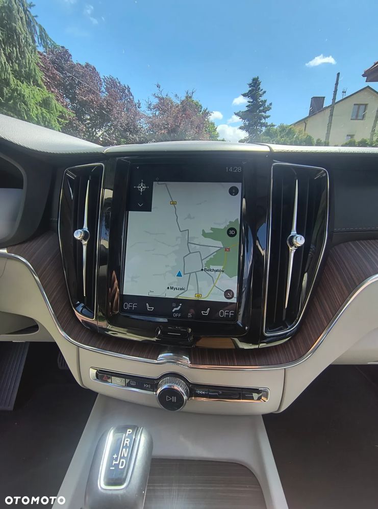 Volvo XC 60 T5 GPF AWD Inscription - 19
