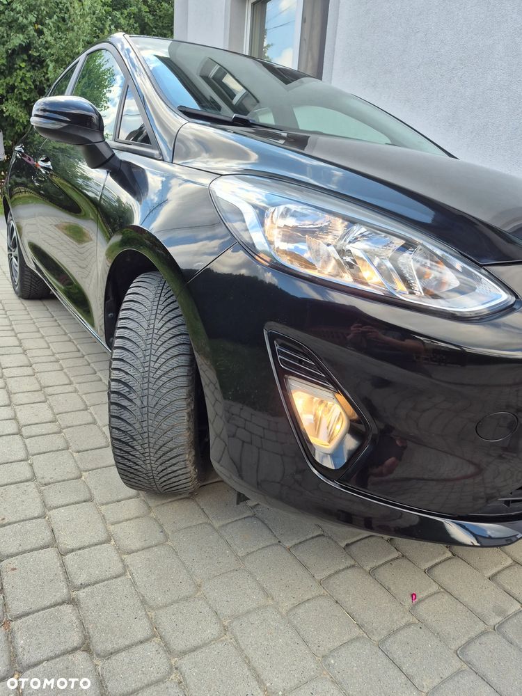 Ford Fiesta 1.1 S&S TITANIUM - 10