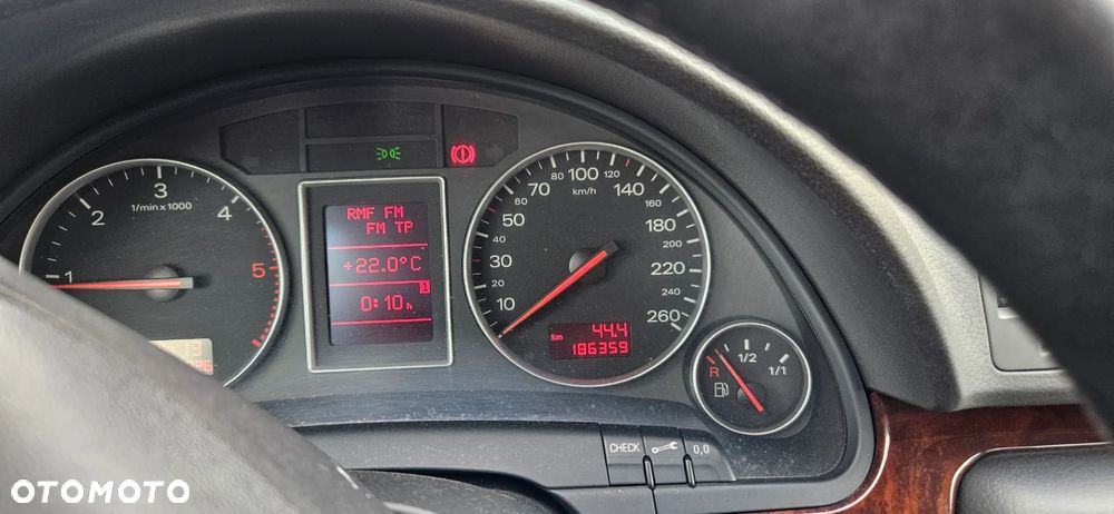 Audi A4 Avant 1.9 TDI - 33
