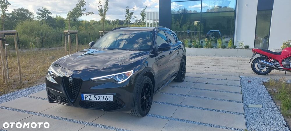 Alfa Romeo Stelvio - 7
