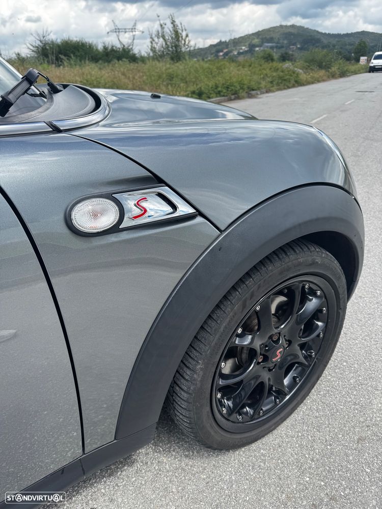 MINI 3 Portas Cooper S Aut. - 4