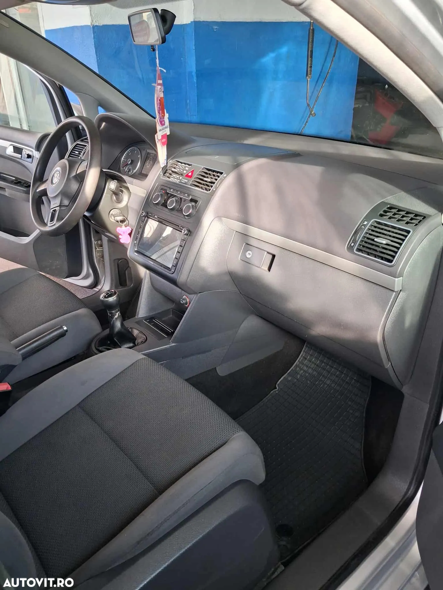 Volkswagen Touran 1.6 TDI BlueMotion Technology Comfortline - 12