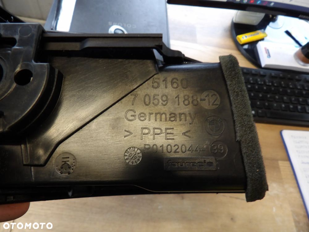 BMW - E87 - OBUDOWA LUSTERKA WEWNĘTRZNEGO - 7069491 - 3