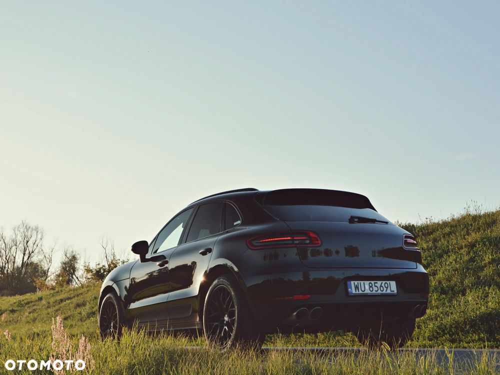 Porsche Macan - 30