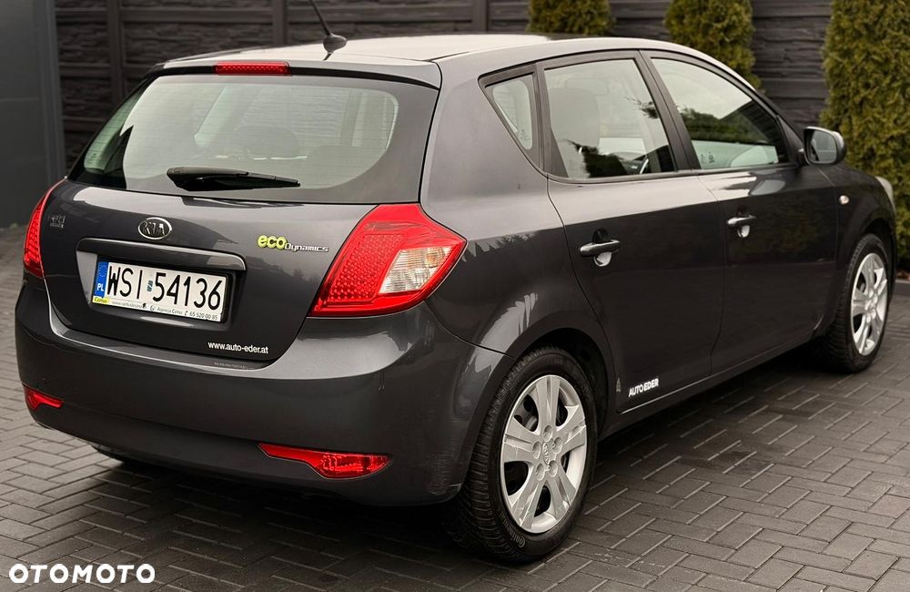 Kia Ceed 1.4 CVVT Attract - 5