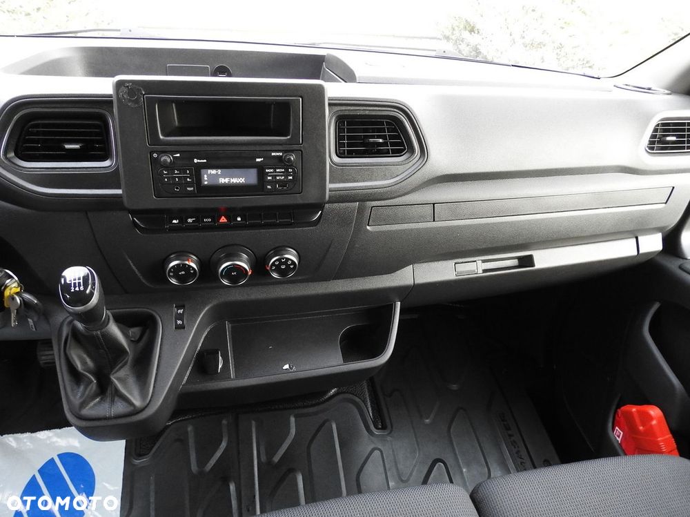 Renault MASTER PLANDEKA 10 PALET WEBASTO TEMPOMAT KLIMATYZACJA LEDY PNEUMATYKA  165KM - 35