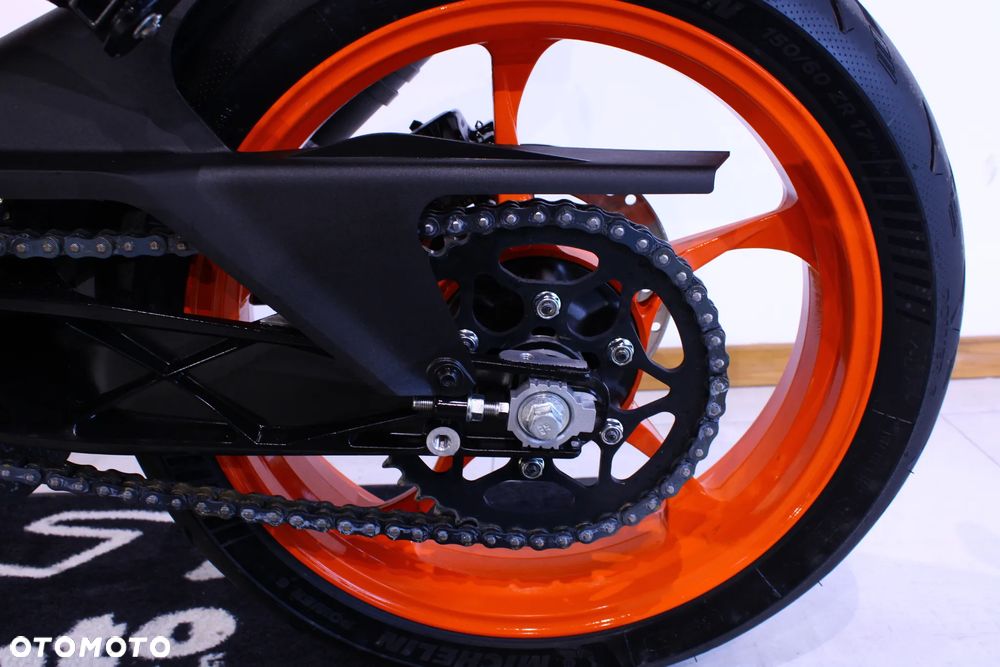 KTM RC 390 - 29