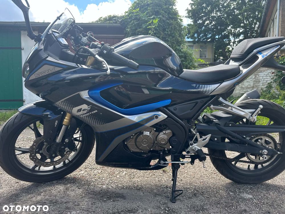QJMOTOR SRK 125R - 14