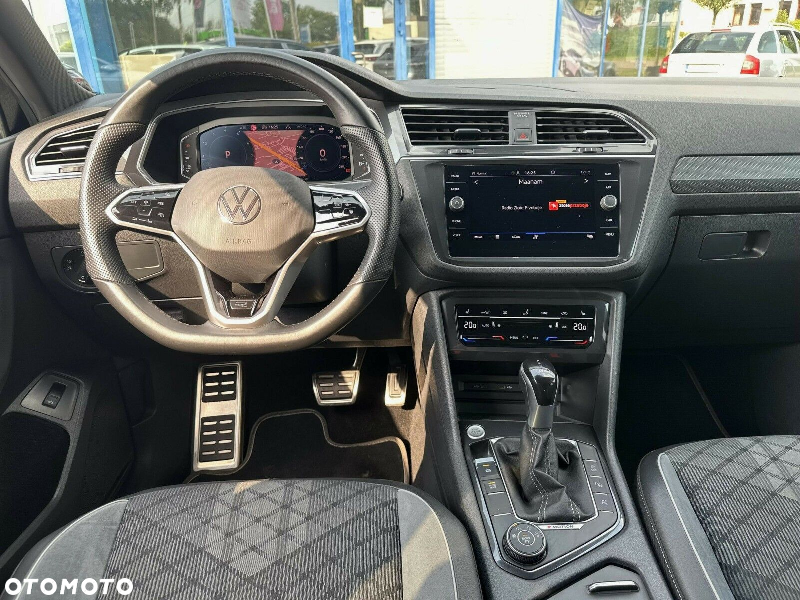 Volkswagen Tiguan Allspace 2.0 TSI 4Mot R-Line DSG - 13