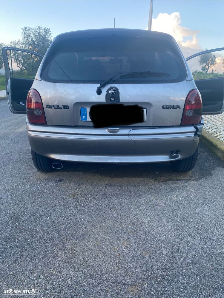 Opel Corsa 1.5 TD - 2