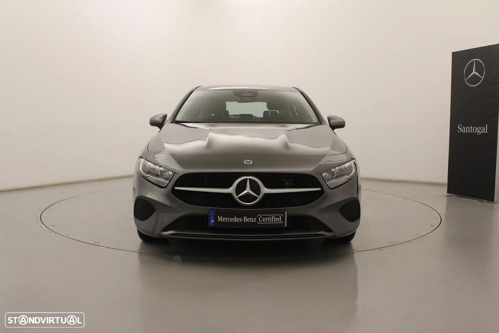 Mercedes-Benz A 250 e - 11