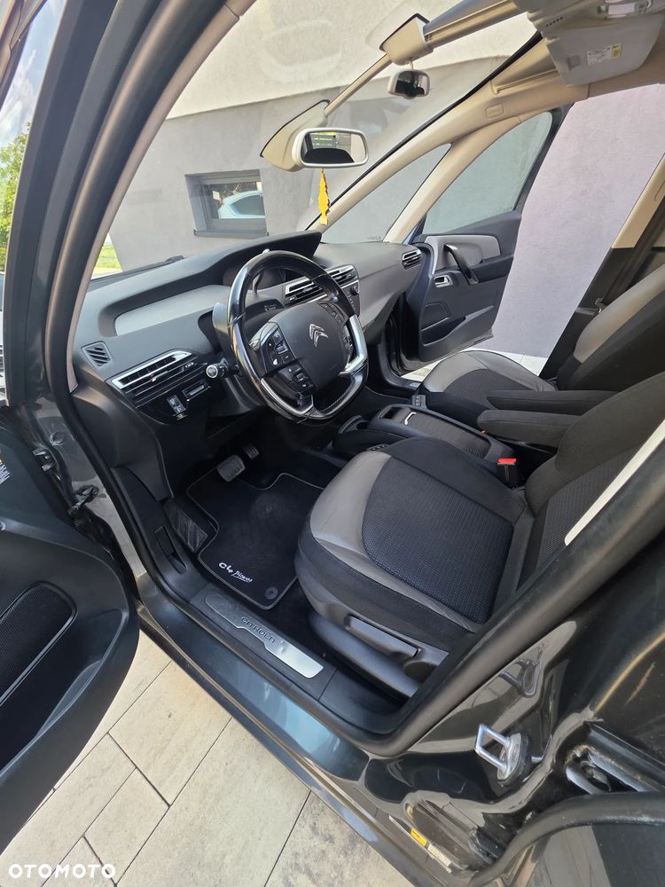Citroën C4 Grand Picasso - 19