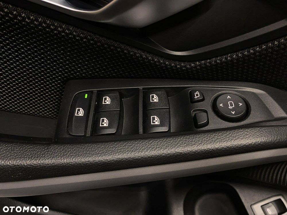 BMW Seria 3 - 37