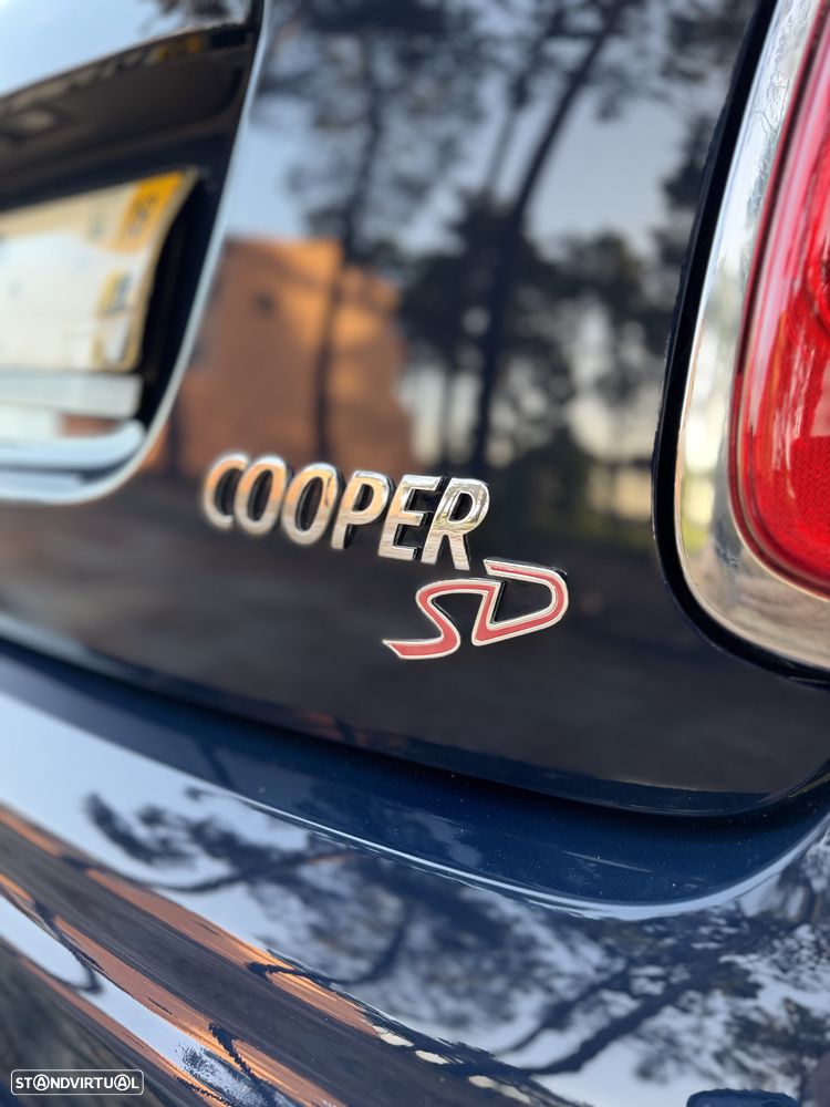 MINI 5 Portas Cooper SD Auto Desportiva - 15