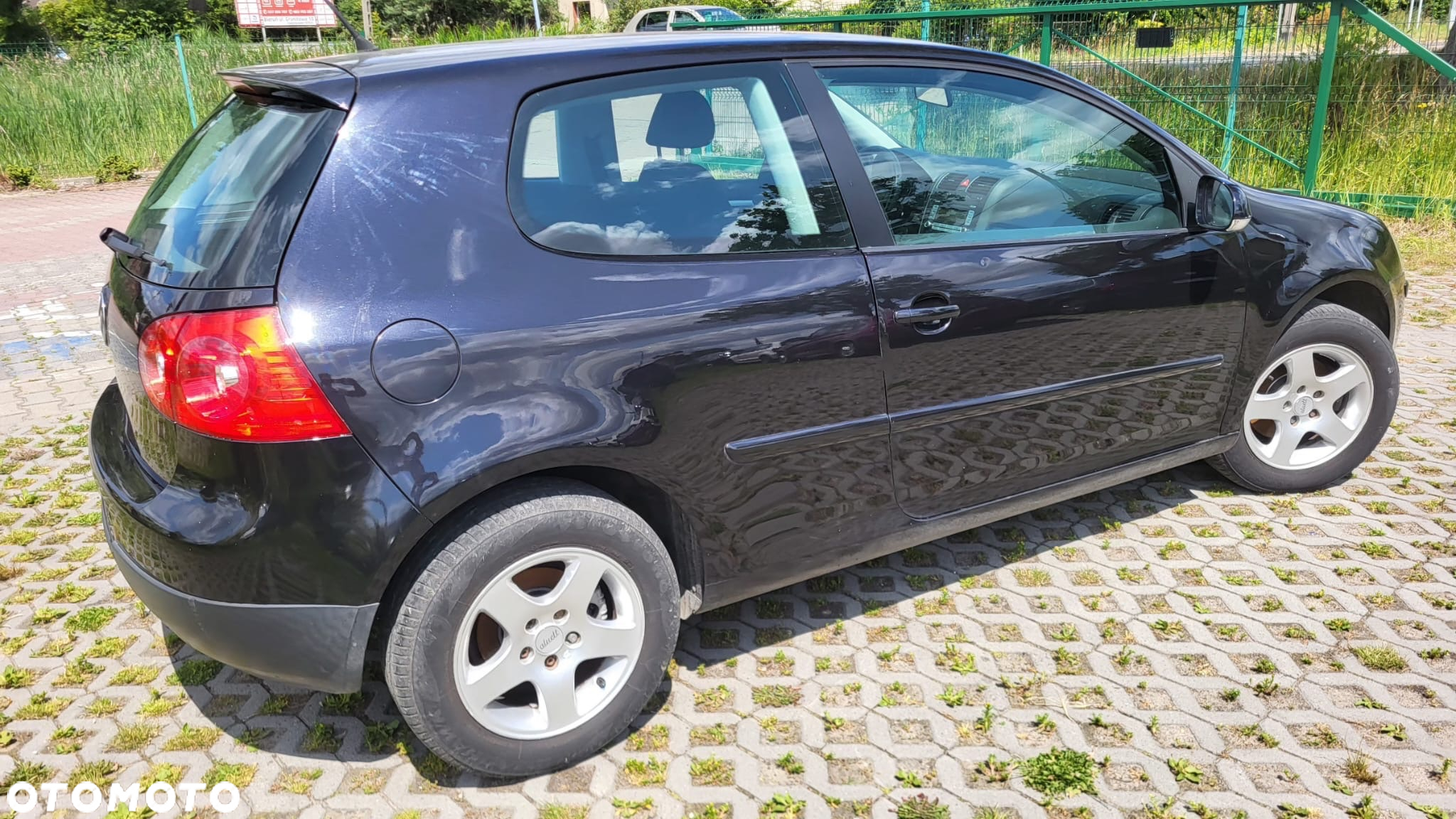 Volkswagen Golf - 24